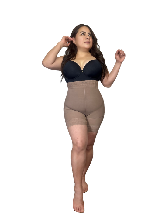 Esmeralda Short Reductor Invisible Extra Alto image 0
