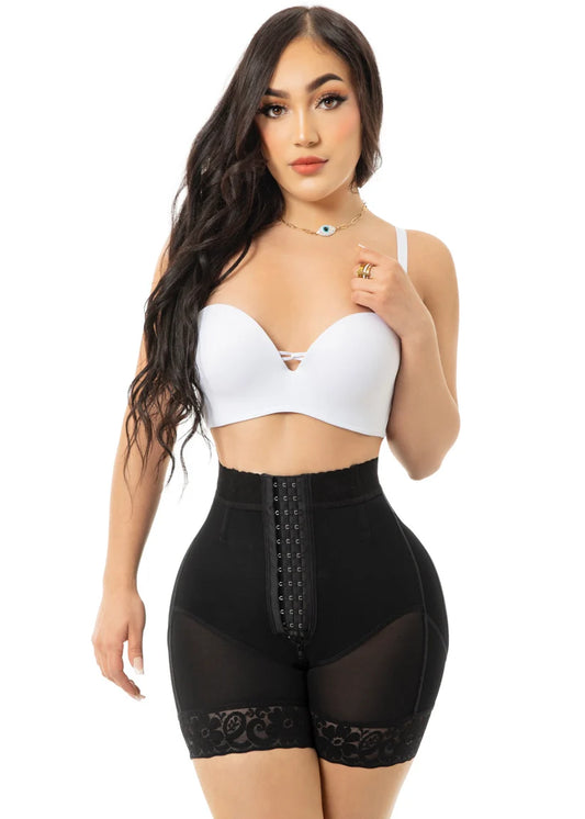 1550 Kim Short image 0