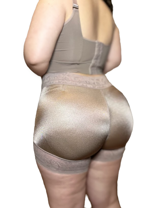 Zoe Short Moldeador Reforzado image 0